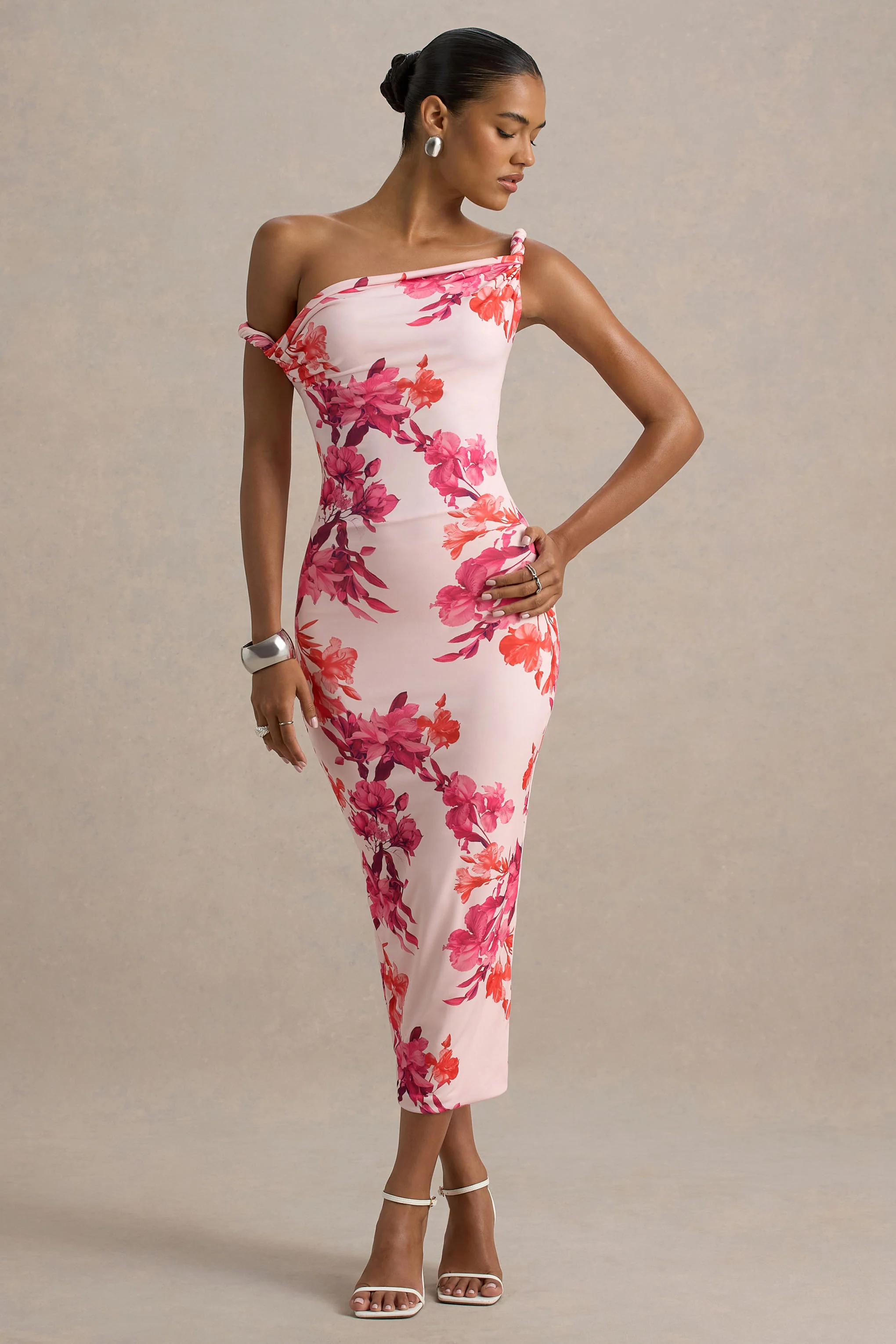 Tatian | Robe mi-longue asymétrique torsadée à imprimé floral rose et orange - Image 4