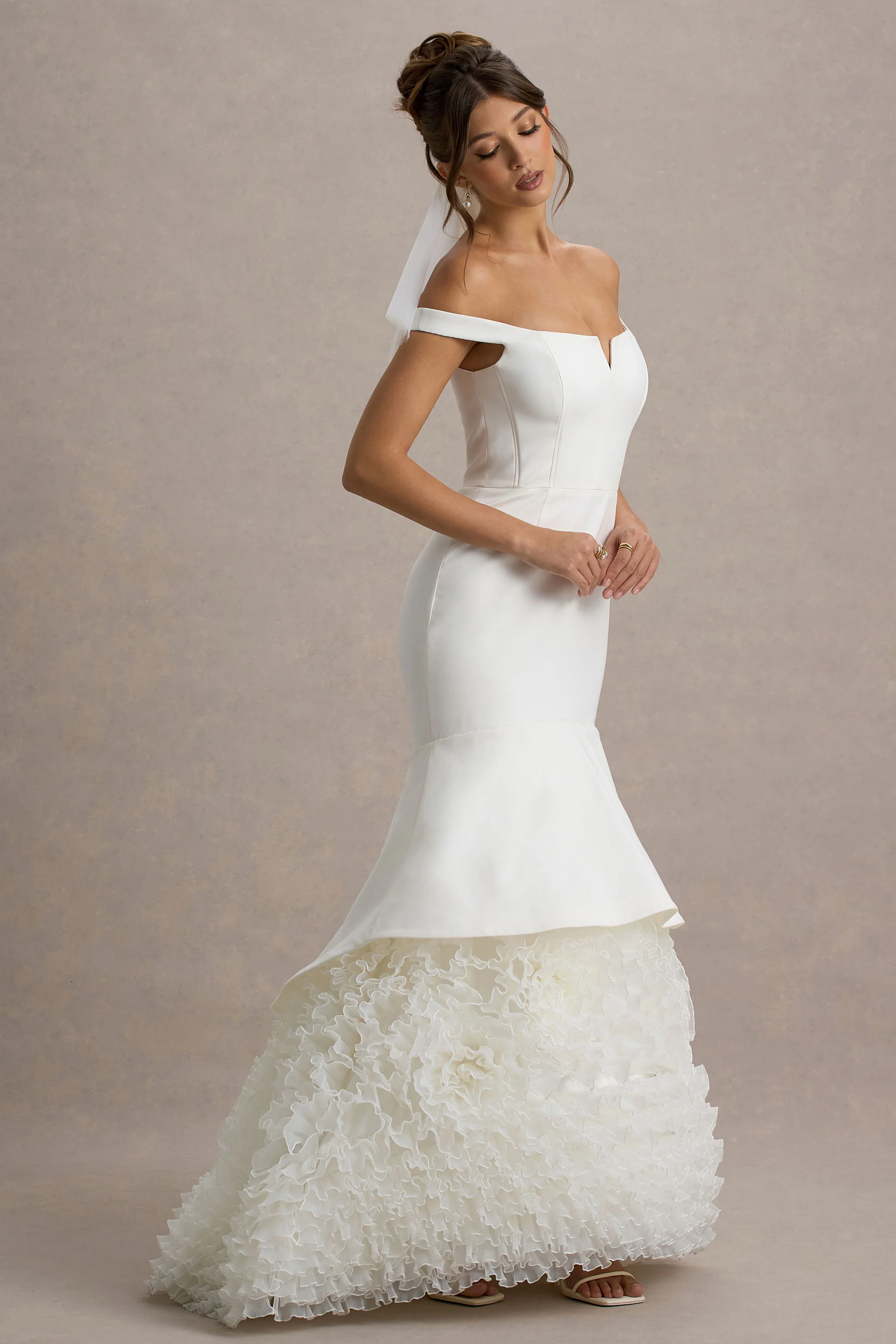 The Greatest | Robe longue Bardot Blanche et Crème avec Jupe en Tulle - Image 4