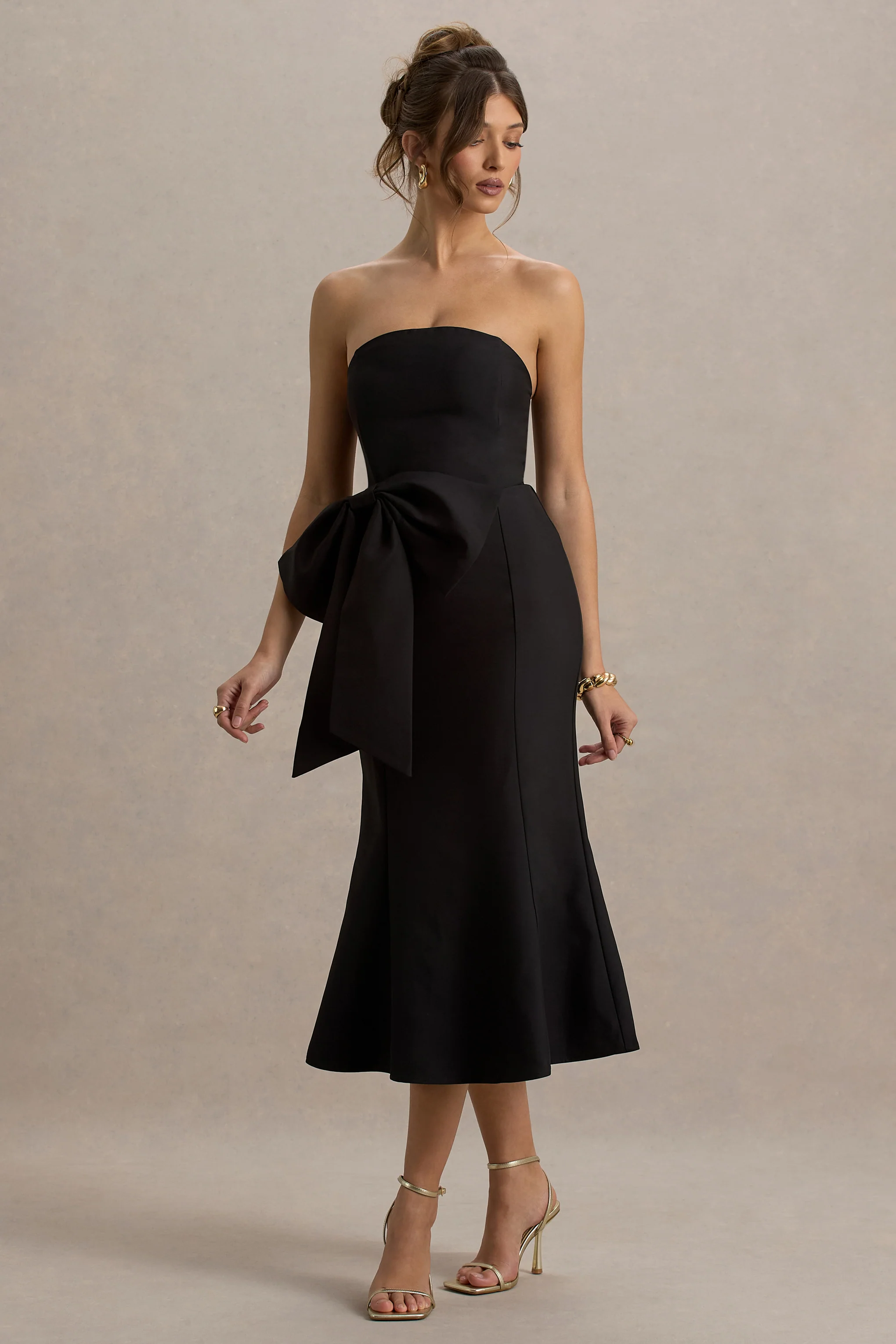To Me | Robe Midi Bandeau Noire avec Nœud Oversize - Image 5
