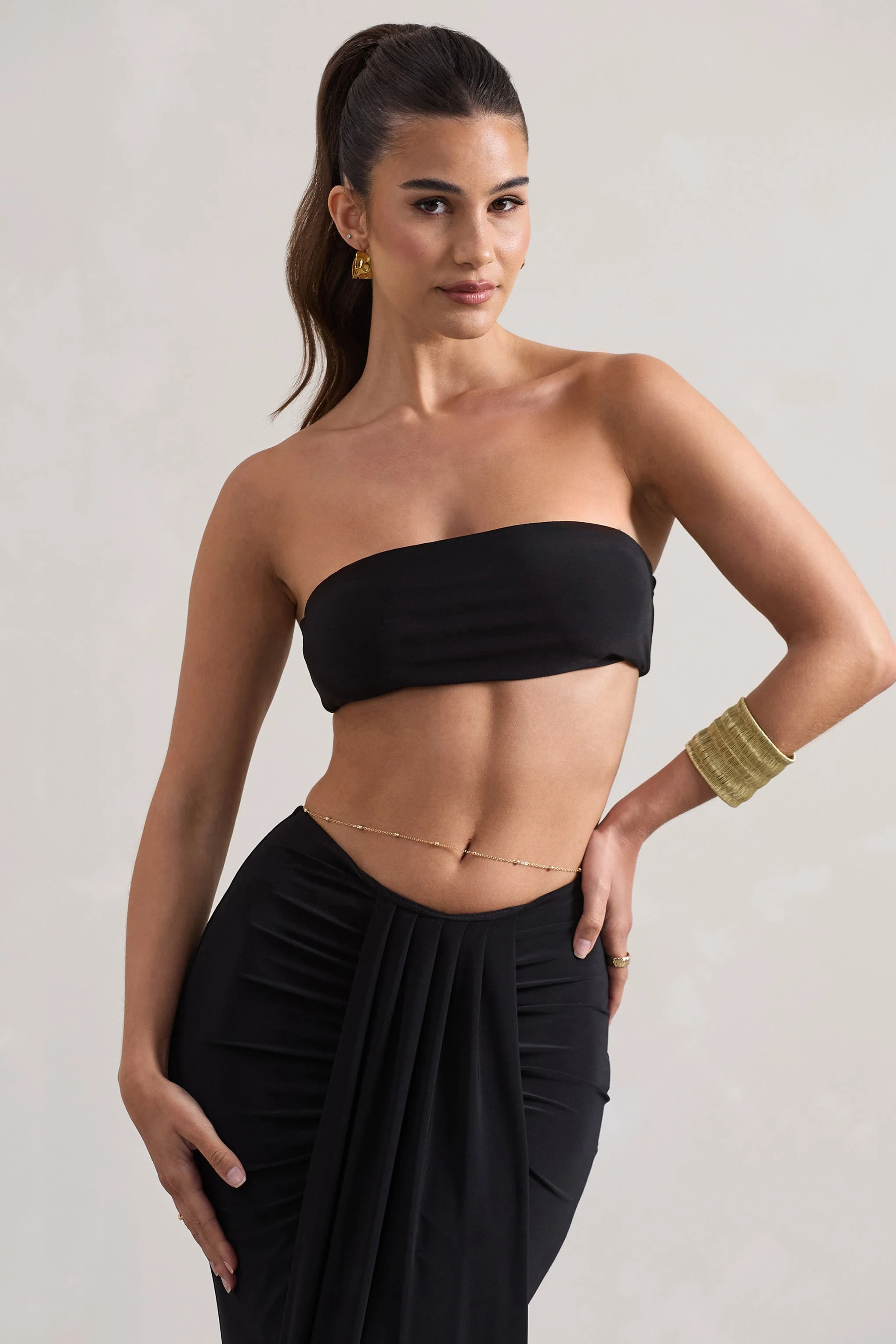Vada | Crop-top noir en bandeau - Image 3