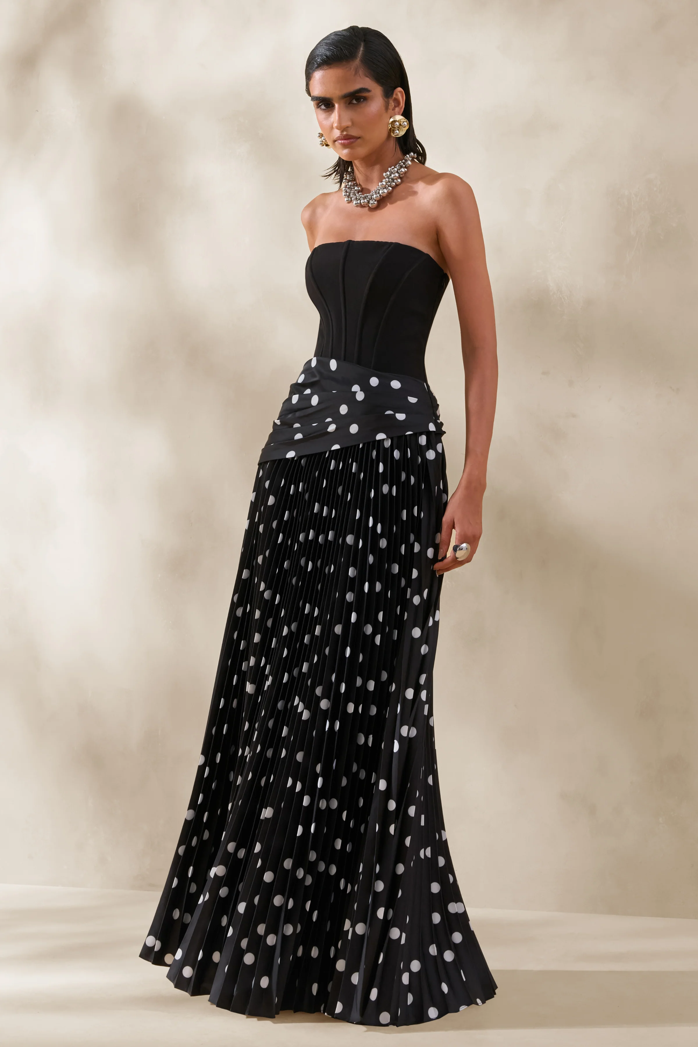 Valerisse | Robe longue bandeau noire et blanche à pois - Image 5