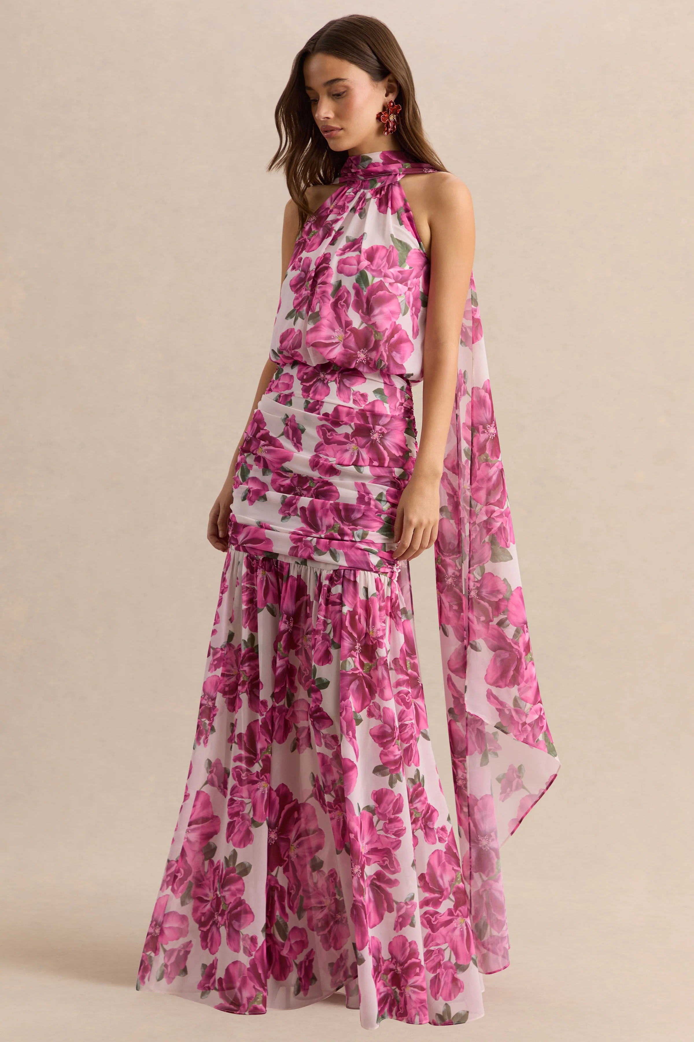 Veronique | Robe longue dos-nu à imprimé floral hibiscus rose - Image 4