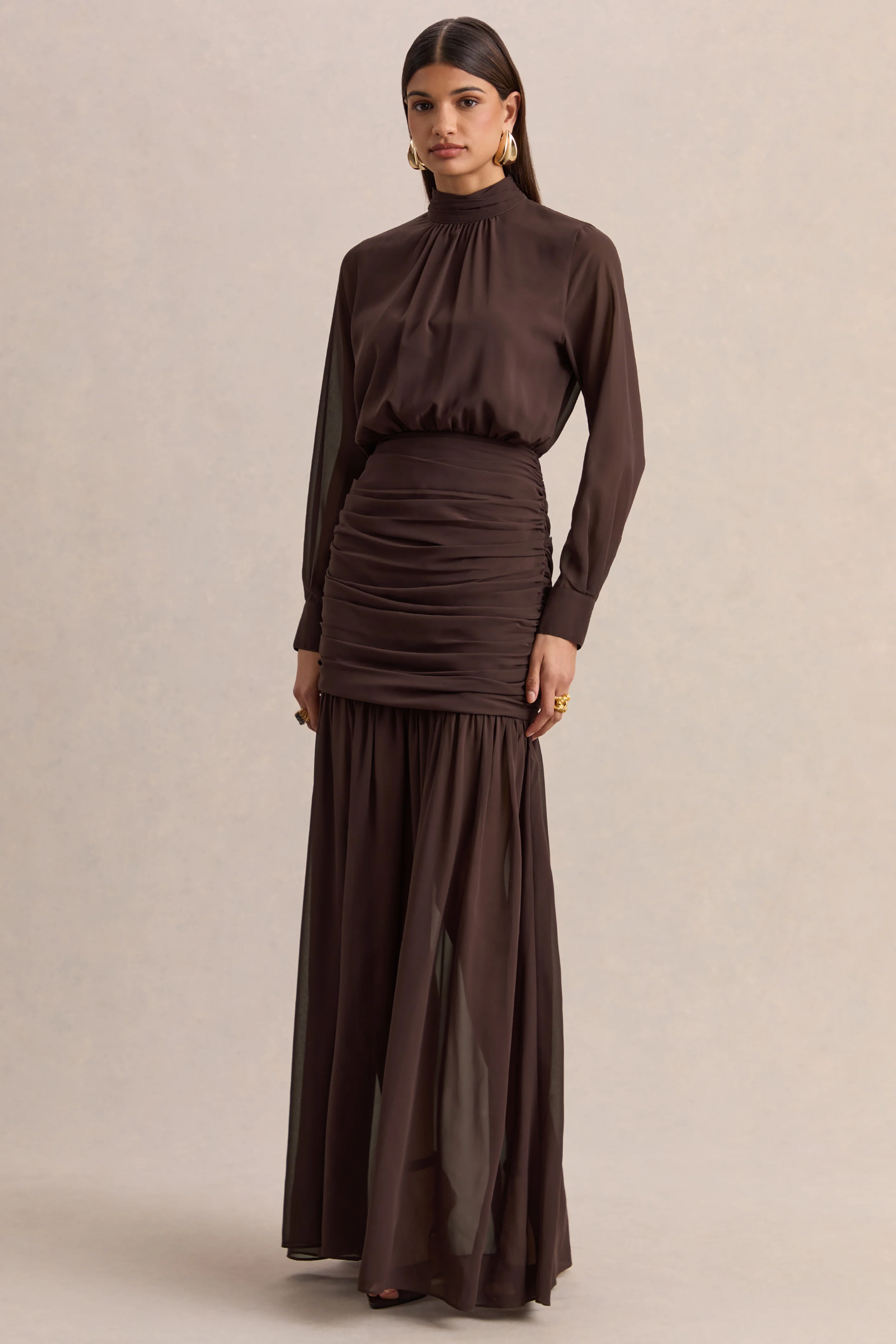 Zella | Robe longue marron à encolure montante avec jupe transparente - Image 4
