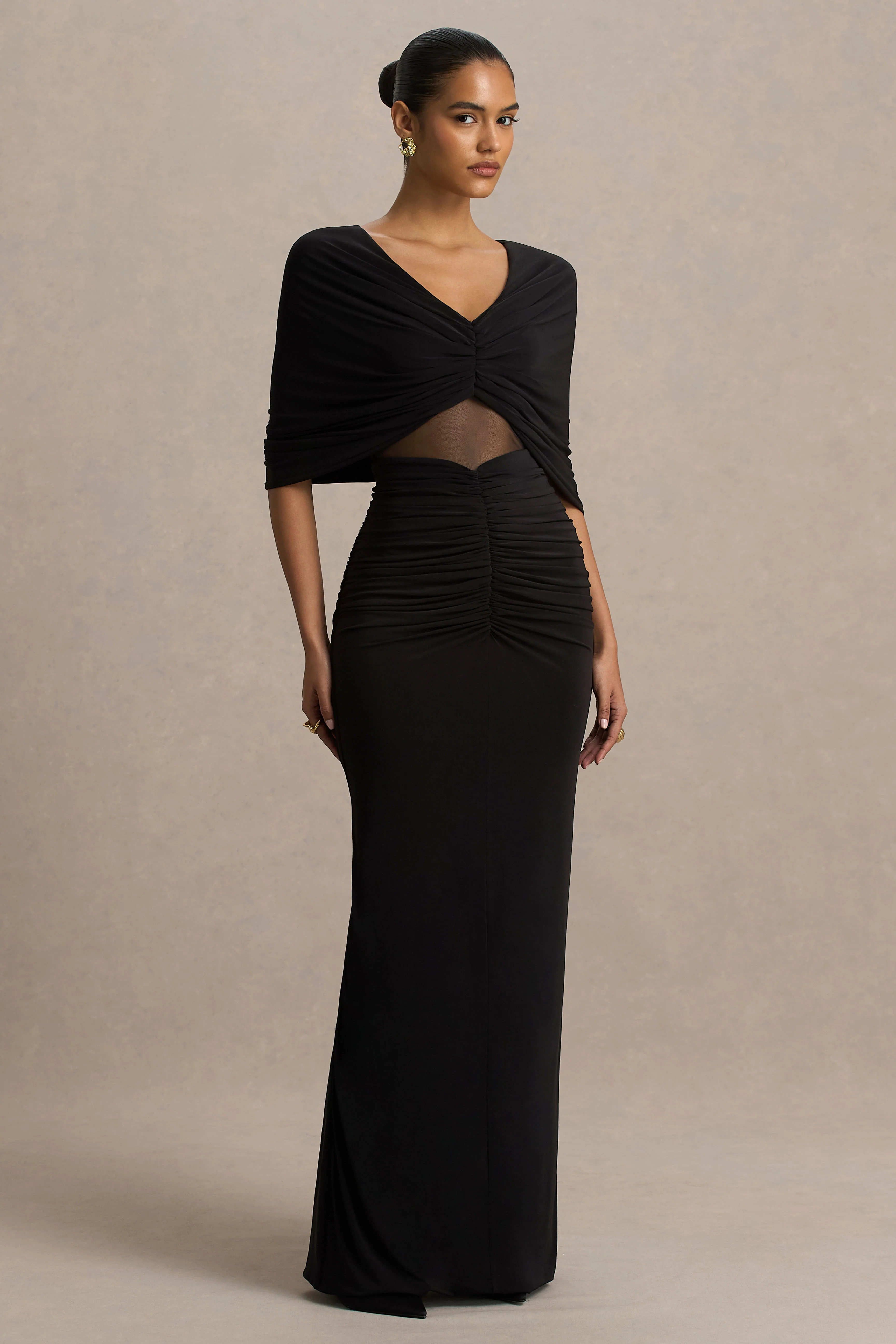 Zinnie | Robe longue noire à manches cape avec panneau en mesh